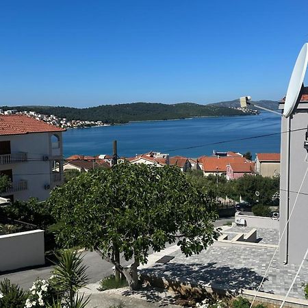 Apartment Arleta Trogir Ngoại thất bức ảnh