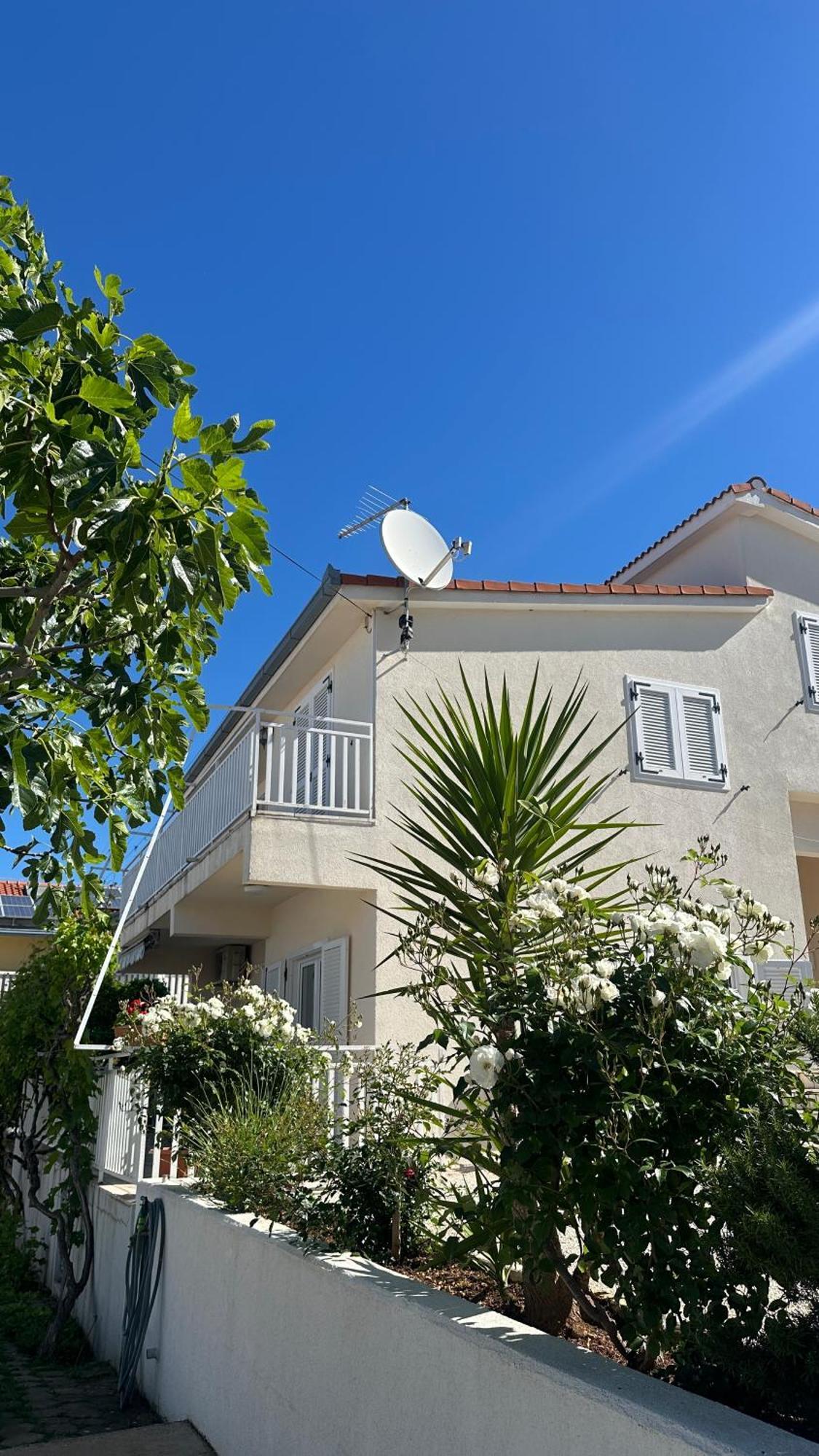 Apartment Arleta Trogir Ngoại thất bức ảnh