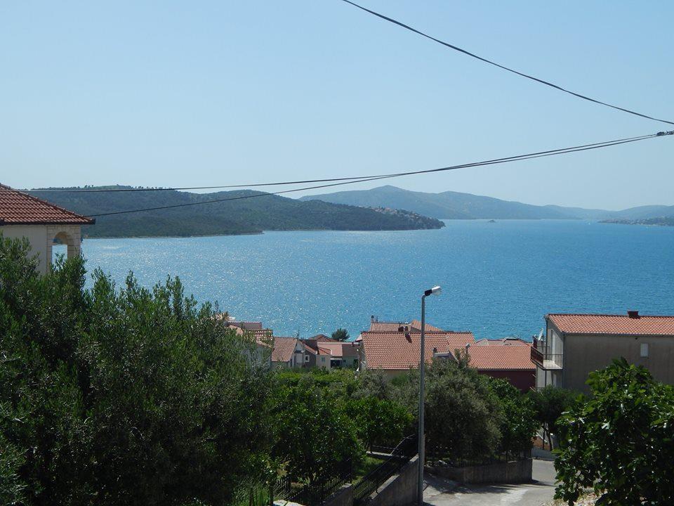 Apartment Arleta Trogir Ngoại thất bức ảnh